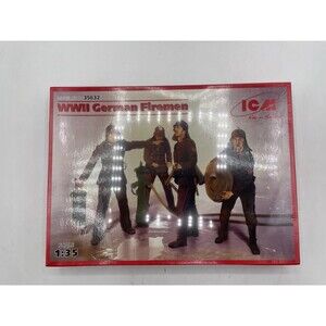 ICM 1/35 35632 WWII German Fireman - 4 Figures in Box - SEALED